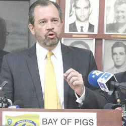 Comisión Justicia Cuba. “DICTADORES, OPRESORES, Y MILITARES: “AHORA LOS ESPERA EL PAREDÓN DE LA JUSTICIA”