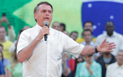 Bolsonaro dice que la carta a favor de la democracia vale menos que el papel higiénico