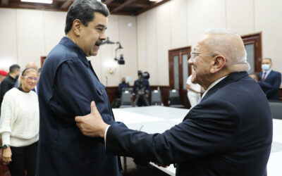 El Gobierno de Venezuela prepara un documento de acuerdos con los sectores de la oposición