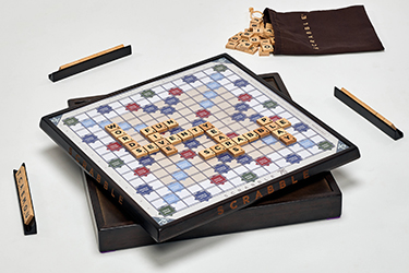 ﻿Scrabble: el rey de los juegos de palabras ‘cumple 75’