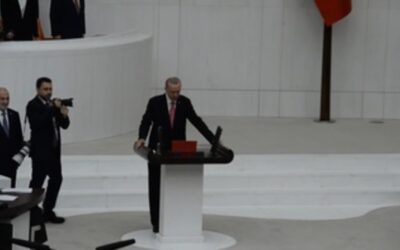 Erdogan pide «amar y ser amado» en su tercera investidura como presidente turco