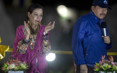 Daniel Ortega y Rosario Murillo felicitan a Raúl Castro por su 92 cumpleaños