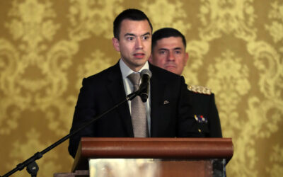 El presidente de Ecuador recorta a seis meses la protección para exmandatarios