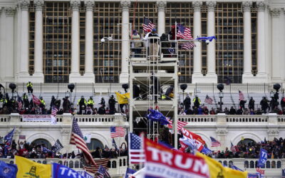 Arrestados en Florida tres fugitivos acusados del asalto al Capitolio de EE.UU.