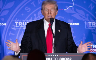 Trump urge al Supremo a poner fin a cualquier intento de expulsarlo de las elecciones