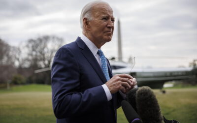 Biden recauda fondos en una Florida cada vez más republicana