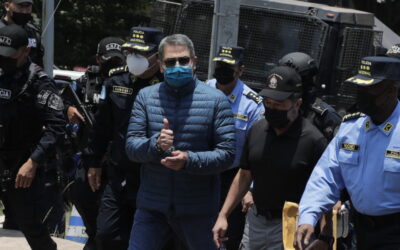 Juicio en EE.UU. contra el expresidente Hernández se aplaza al 20 de febrero, según su esposa