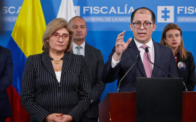 El fiscal general de Colombia aboga por respeto entre poderes del Estado al dejar el cargo
