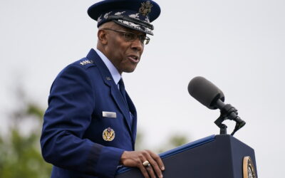 El jefe del Estado Mayor conjunto señala que EE.UU. tiene la responsabilidad de defender la OTAN