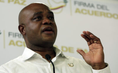 El Gobierno colombiano suspende la nueva licitación para los pasaportes en el país