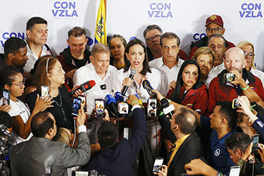 ﻿María Corina Machado dice que el «nuevo presidente electo» es Edmundo González Urrutia