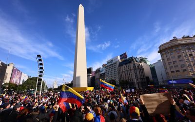 Venezolanos protestan en América y España para exigir la salida de Maduro del poder