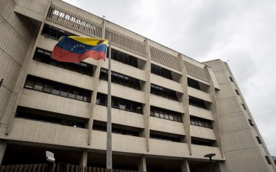 El Supremo venezolano cita a los 10 excandidatos para revisión del resultado de elecciones
