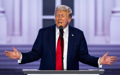 Un audio retrata a Trump alabando gestión de Walz en 2020 tras disturbios por George Floyd