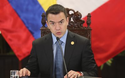 Presidente de Ecuador dispone toque de queda en veinte municipios para reforzar  seguridad