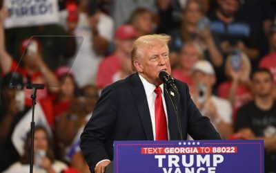 La campaña de Trump asegura que sus comunicaciones internas fueron jaqueadas