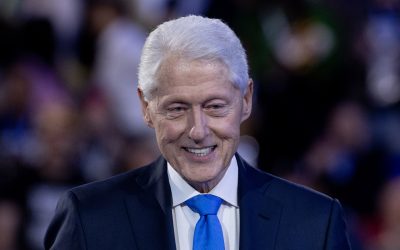 Bill Clinton bromea sobre McDonald’s en un cautivador discurso en la Convención Demócrata