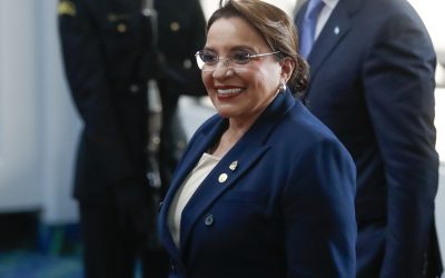 El Gobierno de Xiomara Castro enfrenta duro golpe tras dos renuncias por escándalo con narcos