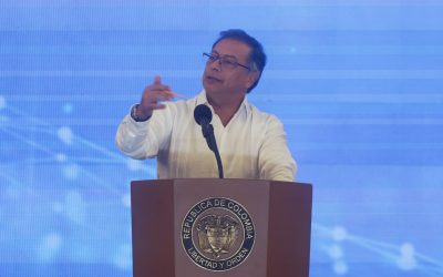 Presidente colombiano se disculpa por decir que quienes gritan «fuera Petro» son asesinos