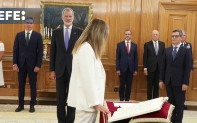 Perelló, primera mujer que preside el Poder Judicial, promete su cargo ante el rey