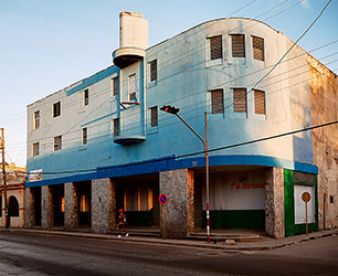 ﻿Los Cines y Teatros de Marianao