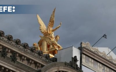 La Ópera de París celebra los 150 del Palacio Garnier con una gala a la que acude la reina emérita Sofía