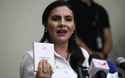 Vicepresidenta de Ecuador: el Gobierno de Noboa quiere «tomarse el poder por la fuerza»