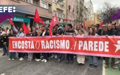 Miles de personas marchan en Lisboa en apoyo de los inmigrantes