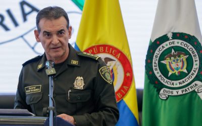 El director de la Policía colombiana dimite en medio de la crisis del Gobierno de Petro