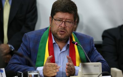 El Gobierno critica a un precandidato que habló de replicar políticas de Bukele en Bolivia