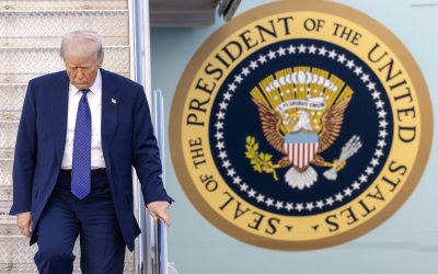 Trump intenta expandir los poderes de la Presidencia en un pulso con la Justicia de EE.UU.