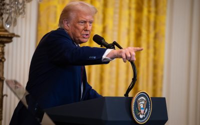 Trump ordena el despido de todos los fiscales federales que quedan de la era Biden