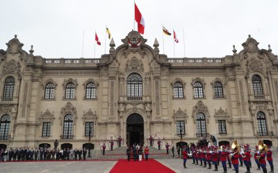 Perú acusa a Sheinbaum de violar el principio de no intervención por su apoyo a Castillo