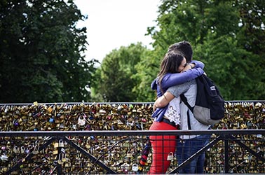 ﻿Un abrazo, un pasaporte a la eternidad