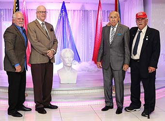 ﻿Ambiente de libertad en la cena de la Junta Patriótica Cubana. ﻿‘Si José Martí viviera de seguro que Cuba no viviría en el comunismo’