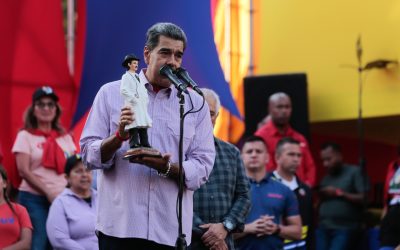 Maduro dice que tomarán medidas para detener «acción ilegal» de Guyana en zona disputada