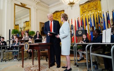 Trump firma una orden para desmantelar casi por completo el Departamento de Educación