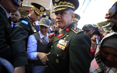 Jefe militar se enzarza en una agria polémica con la titular de ente electoral en Honduras