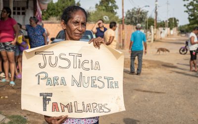 Una jueza cree que EE.UU. trató mejor a nazis deportados que a venezolanos enviados al Centro de Confinamiento del Terrorismo en El Salvador