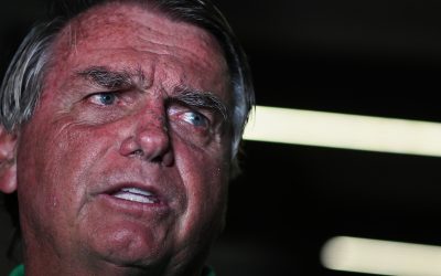 Bolsonaro insiste en que sopesó una intervención militar, pero niega acusación de golpismo