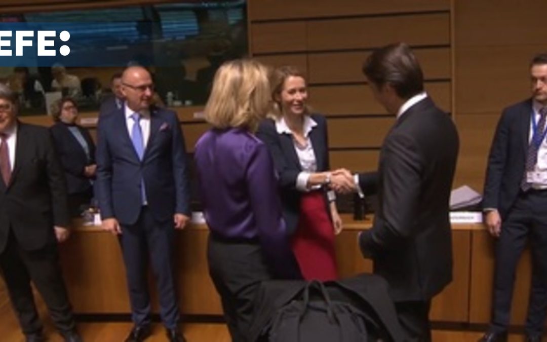 La UE insiste en presionar más a Rusia y discutirá en mayo un nuevo paquete de sanciones