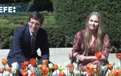 La princesa de Orange regala a Madrid un jardín de tulipanes