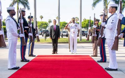 Ministro de Defensa de Colombia visita el Comando Sur de EE.UU. para reforzar cooperación