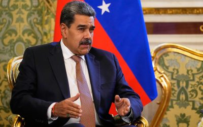 Maduro repudia la decisión de retirar la protección legal a miles de venezolanos en EE.UU.
