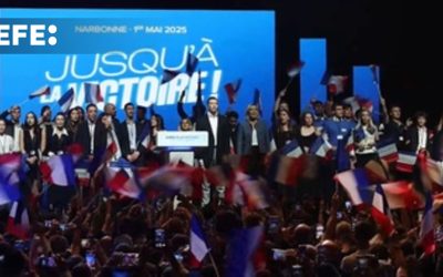 Le Pen quiere hacer de las municipales de 2026 su trampolín para conquistar el poder