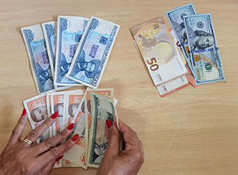 ﻿Avanza la dolarización en Cuba: la mayor inmobiliaria estatal exige la renta en divisas