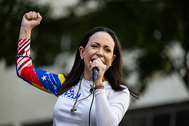 ﻿Machado dice que Maduro ‘fue noqueado’ hace un año y promete vencer ‘cueste lo que cueste’