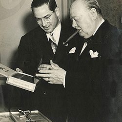 ﻿Patriarca de Albión ﻿ y amigo de Cuba