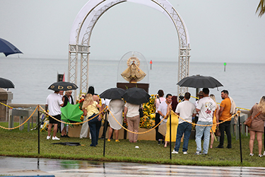 ﻿La lluvia no impidió que feligreses vibraran en la gran fiesta de la Caridad