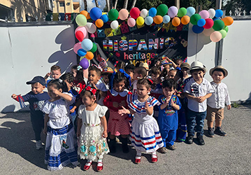 ﻿Celebrando la riqueza cultural: la jornada de la hispanidad en el centro Lincoln-Martí